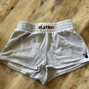 Size small. Absolutely no flaws!